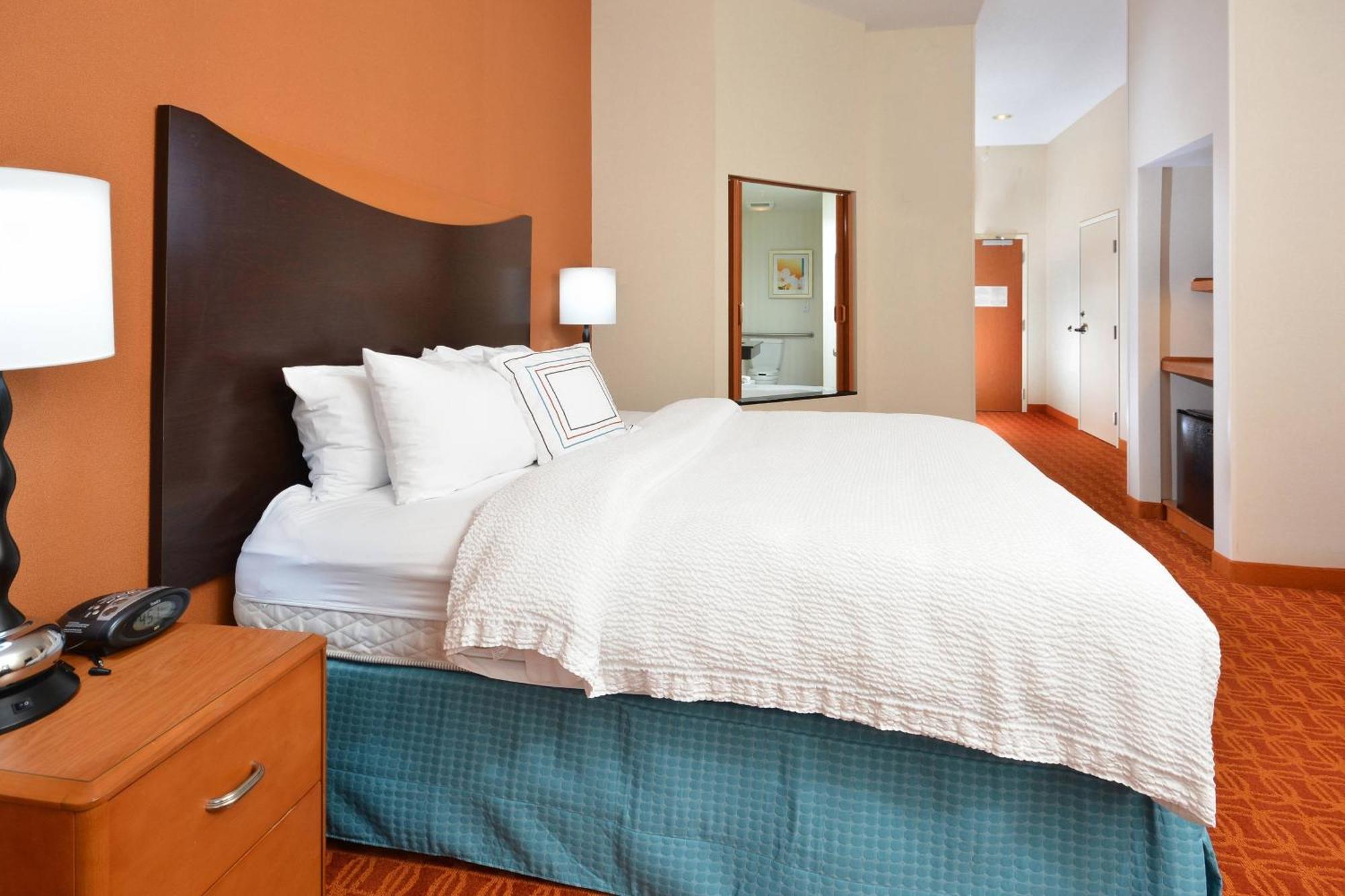 Fairfield Inn & Suites Wytheville Bagian luar foto