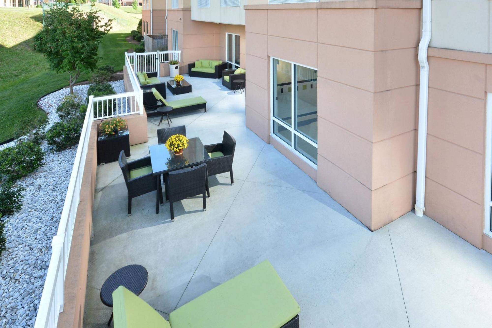Fairfield Inn & Suites Wytheville Bagian luar foto